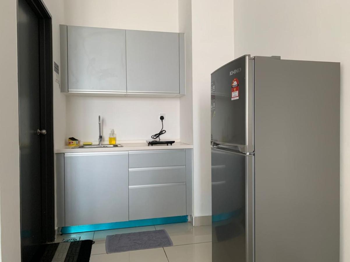 Apartment Austin 18, Friendly Sky By Antlerzone *